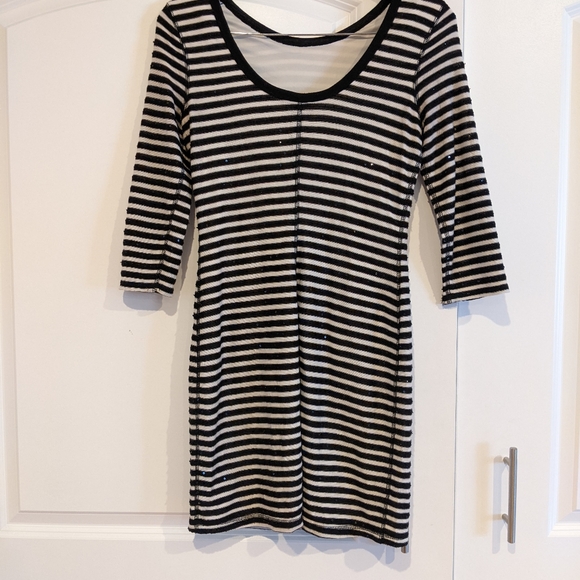 Black and White Striped Express Dress with Sequins - Picture 3 of 5